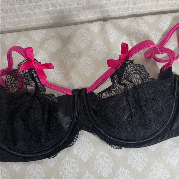 Cacique Black Mesh Bra - Picture 3 of 3